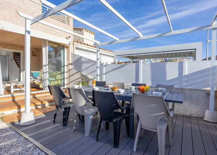 Rochelongue By Interhome * Agde