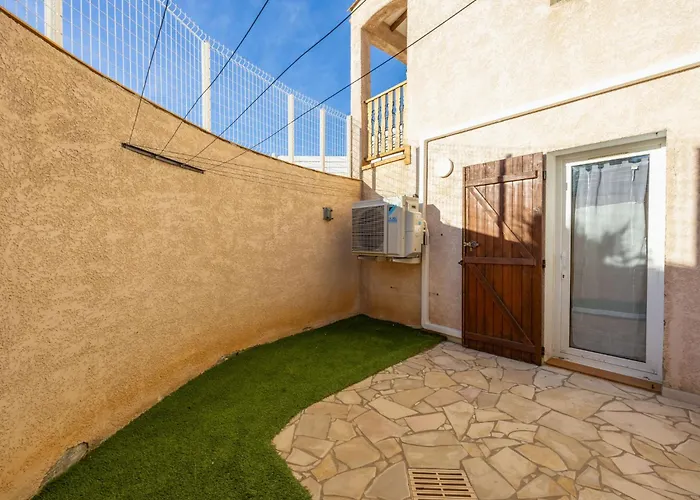 Rochelongue By Interhome