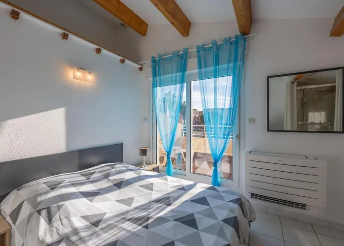 Rochelongue By Interhome *