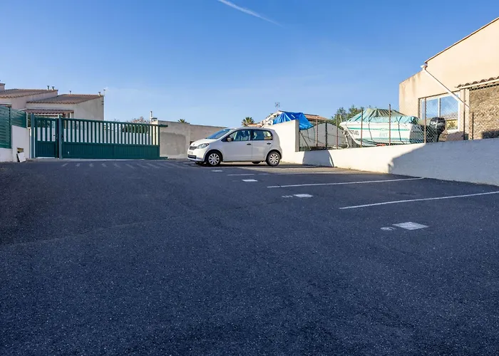 別荘 Rochelongue By Interhome