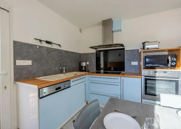 別荘 Rochelongue By Interhome