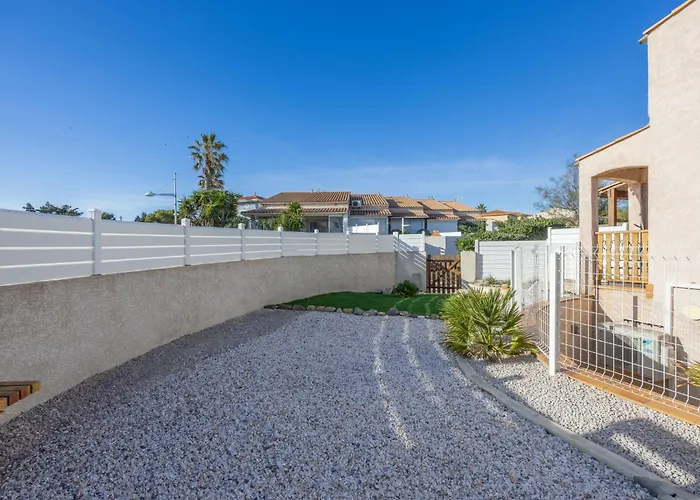 Rochelongue By Interhome *